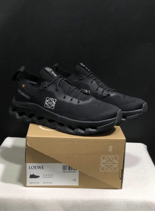 𝐋𝐄𝐖 x On Cloudtilt Sneakers - Saadstore