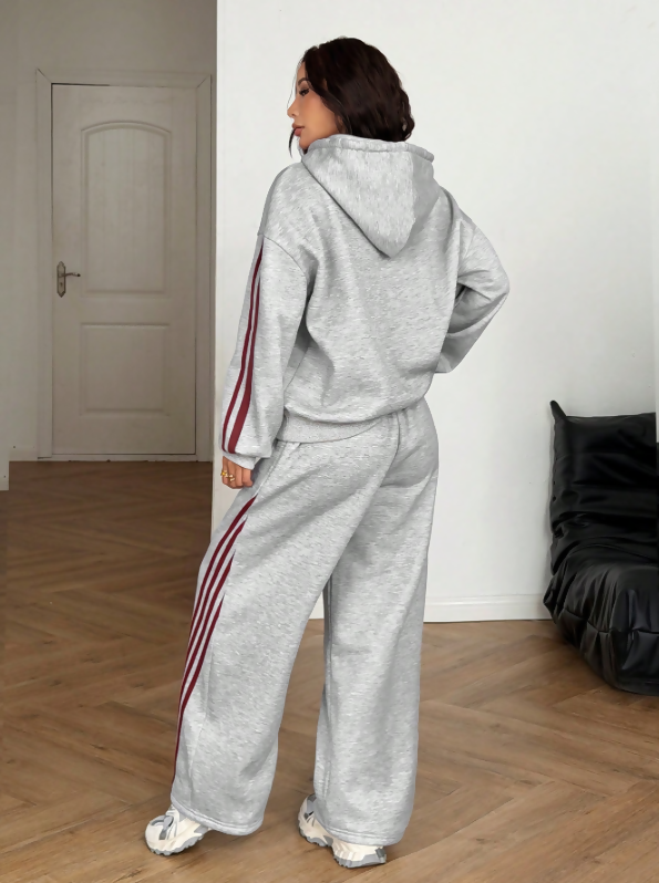 Women’s High-Quality Fleece Tracksuit – Premium Hoodie & Sweatpants Two-Piece Set (Available in Multiple Sizes