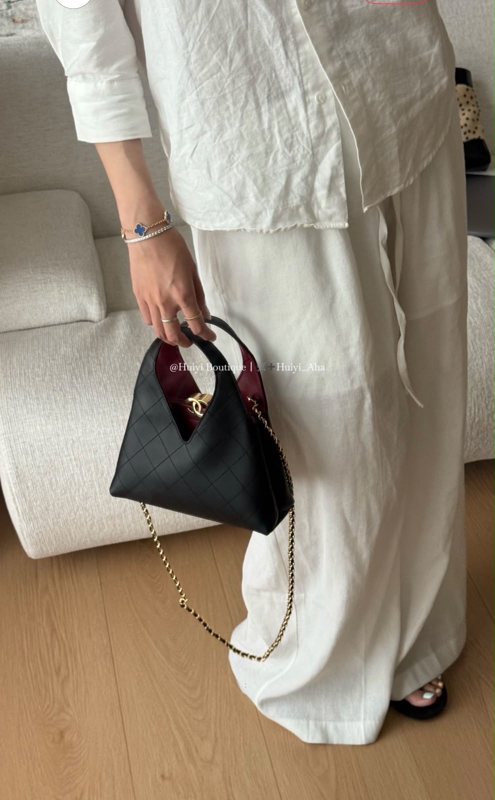 V-Cut Quilted hobo Top Handle Bag