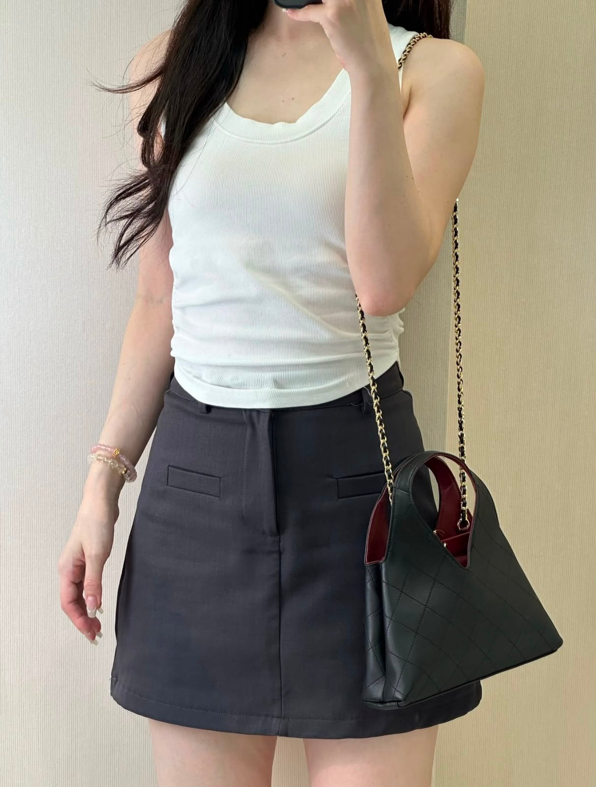 V-Cut Quilted hobo Top Handle Bag