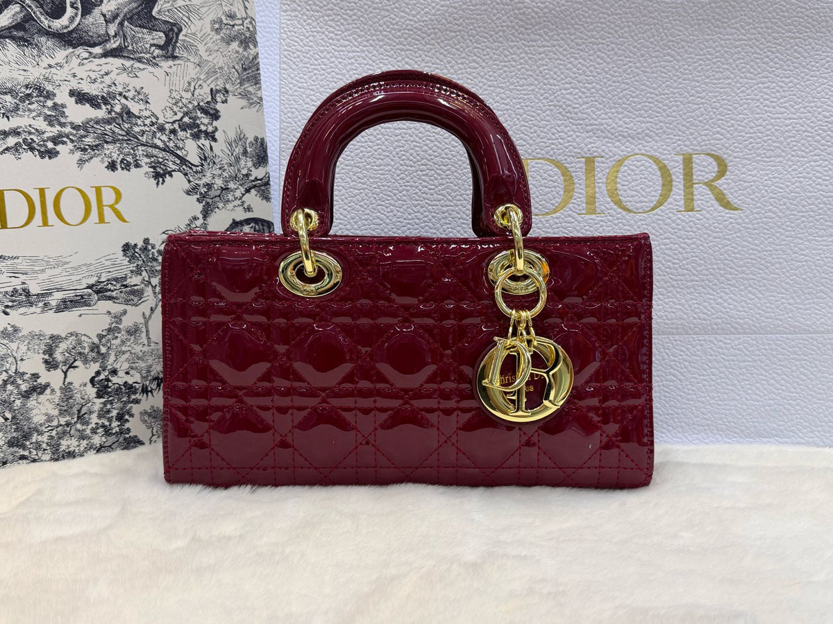 Lady Cannage Glossy Leather Bag 26cm