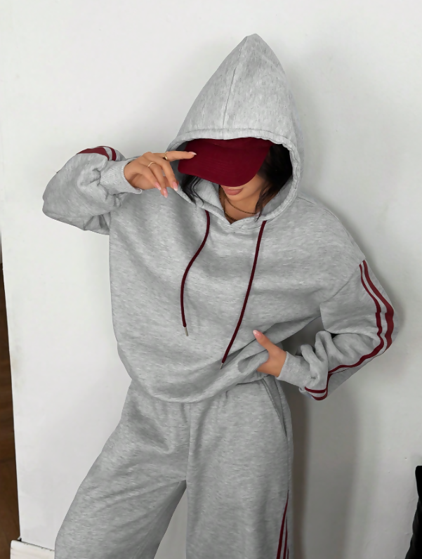 Women’s High-Quality Fleece Tracksuit – Premium Hoodie & Sweatpants Two-Piece Set (Available in Multiple Sizes