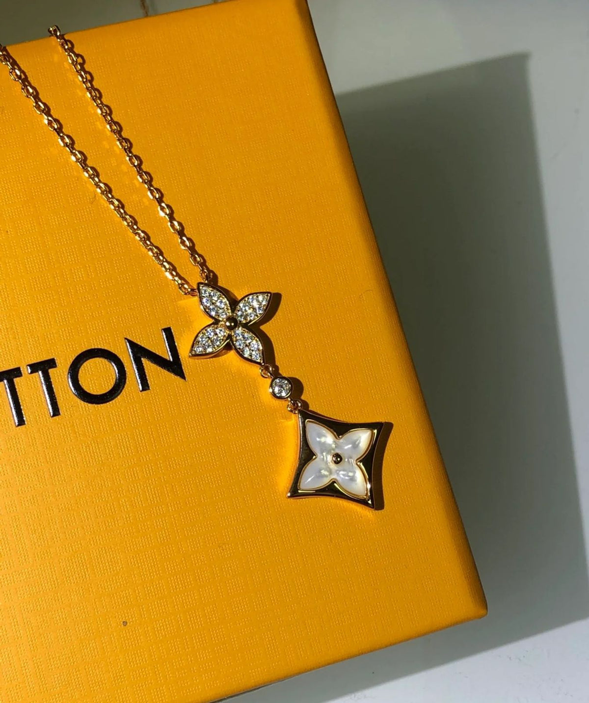 M Star Multi - Motif Pendant & Earrings - Saadstore