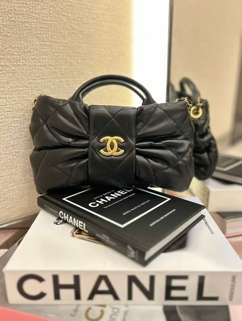CH Medium Leather Bow Bag - Saadstore