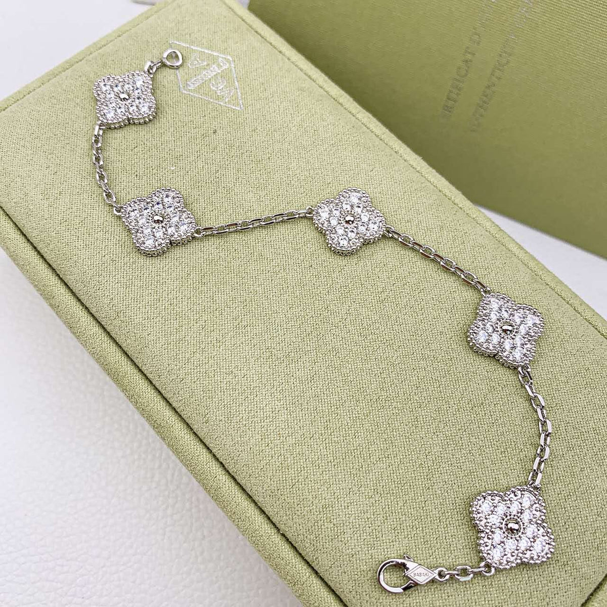 VCA Vintage Pendant Necklace Set - Saadstore