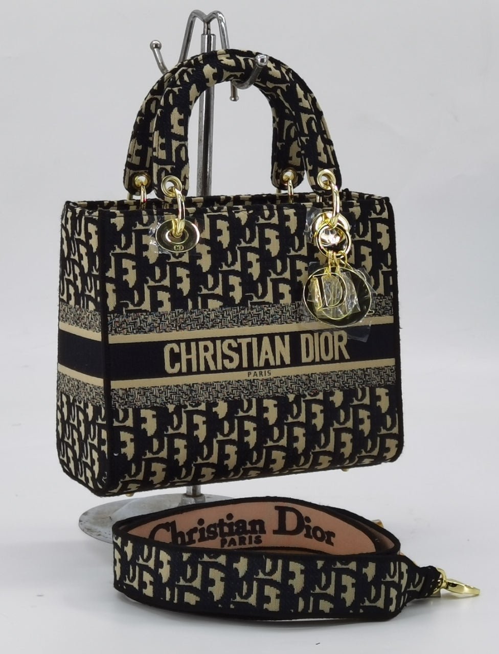 C.D Sling Bag 25cm - Saadstore