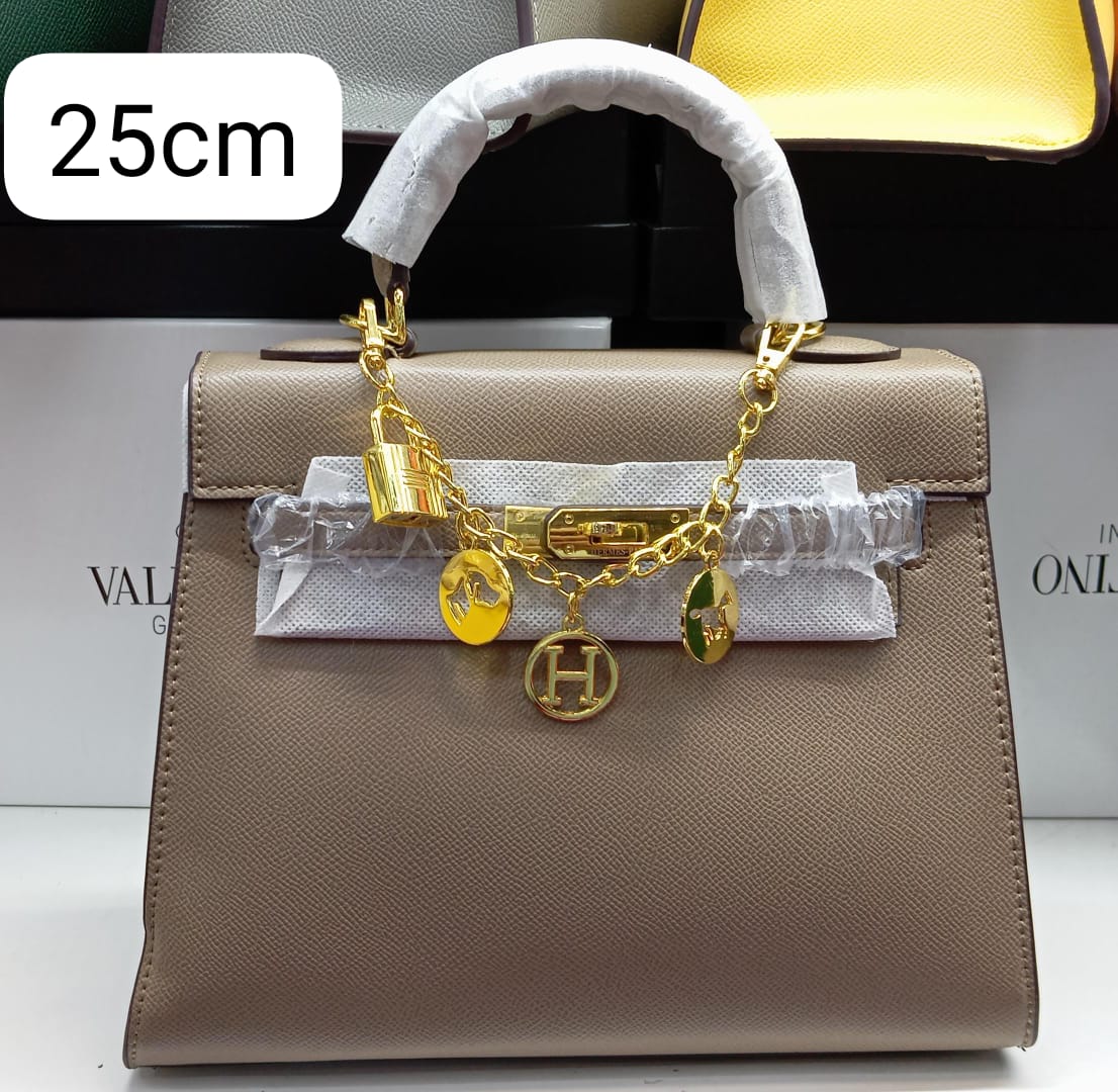 H Sellier Bag in Epsom Leather With Gold Hardware 25cm - Saadstore