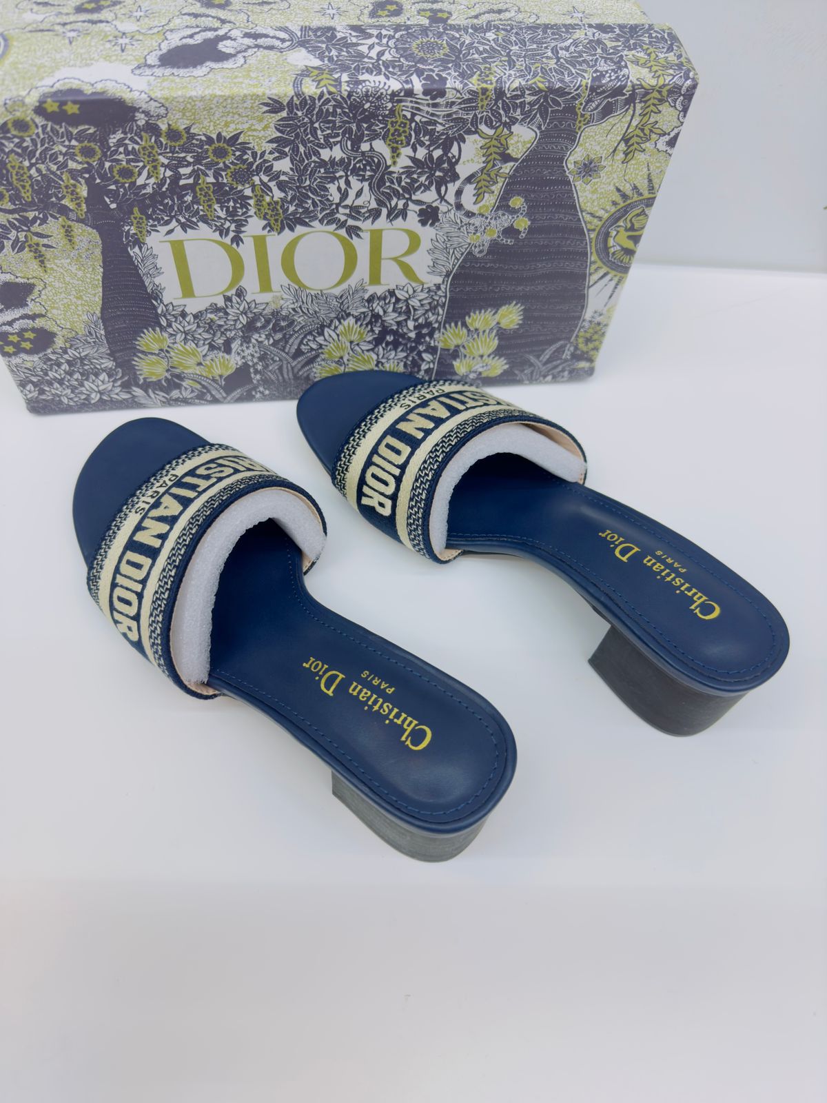 𝐂.𝐃 Dway Embroidered Logo Semi Heel Sandals - Saadstore