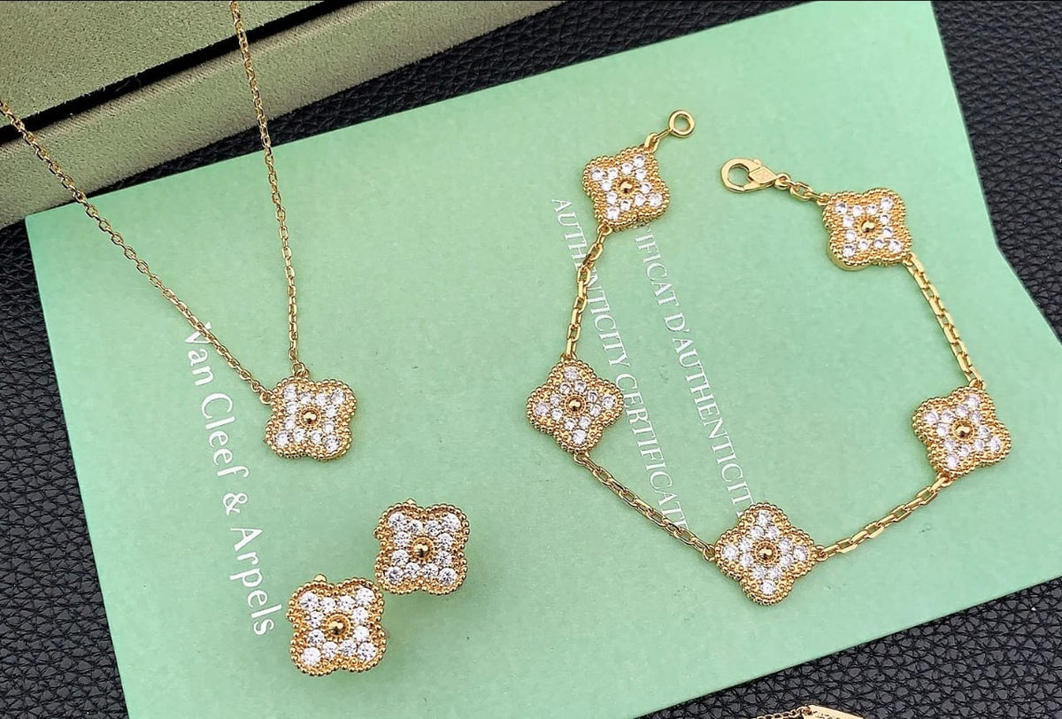 VCA Vintage Pendant Necklace Set - Saadstore