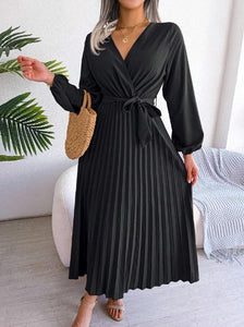 Women's Maxi Dress Long Sleeve Pleated Dress