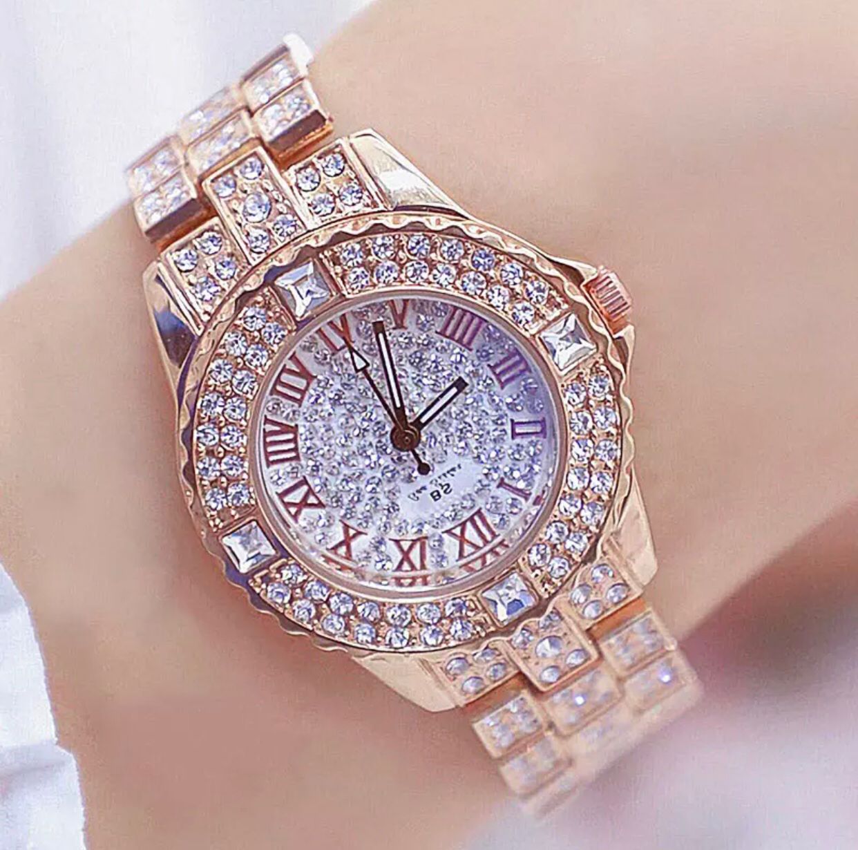 Luxury Brand Rhinestone Women's Bracelet Watches (ROSE GOLD )